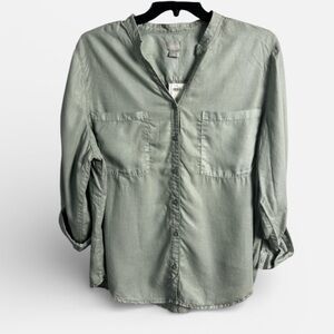 Chico's New lyocell relaxed roll tab shirt dusty cool jade size 4 US 20, 22